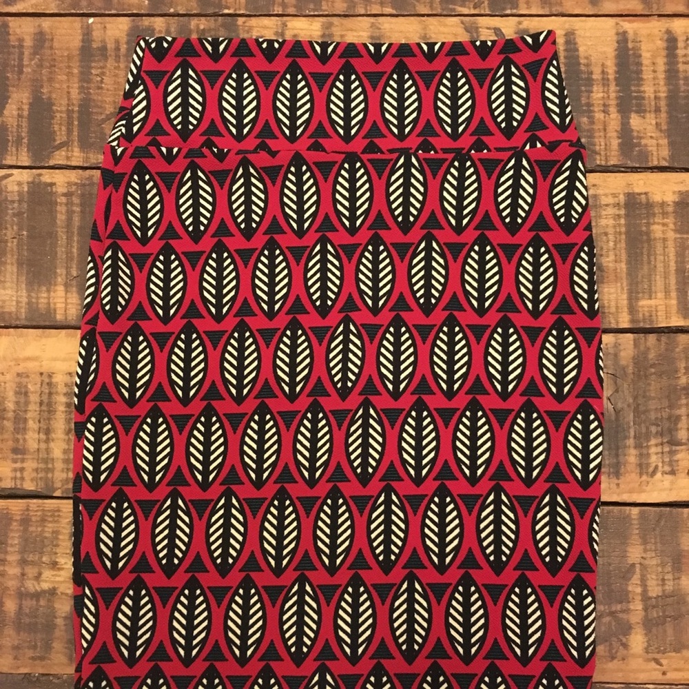LulaRoe Cassie